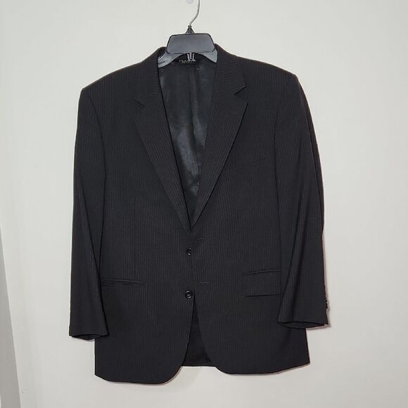 Classic Black Men's Blazer Size 40 Short Suit Coat Pin Striped Jos A Bank - Picture 1 of 6
